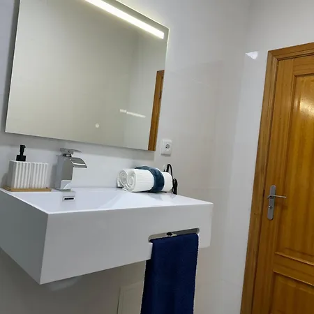 Alforra 2-centro-praias-levadas * Câmara de Lobos