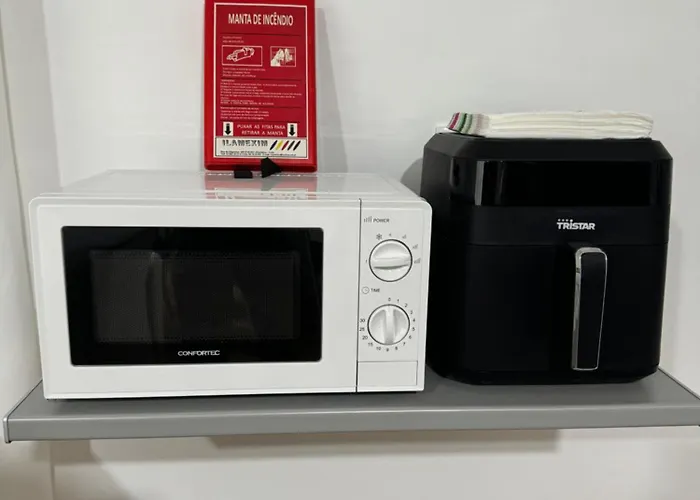 Alforra 2-centro-praias-levadas * Camara de Lobos