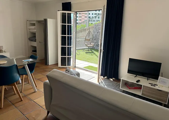 Alforra 2-centro-praias-levadas 度假居 *